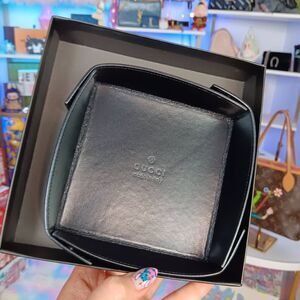 Brand New Gucci Black Leather Accessory Jewelry Tray with Box
